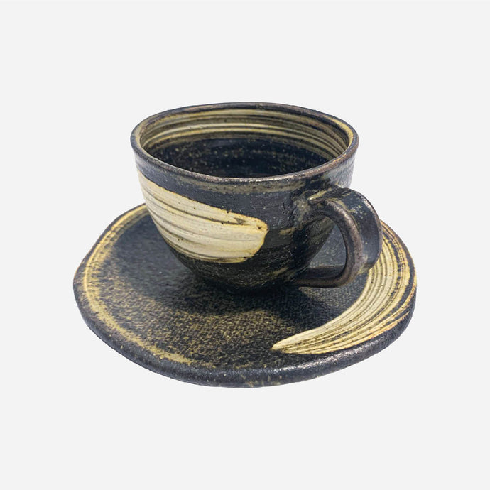 Shigaraki Coffee Cup & Saucer (Black with Brush Strokes)